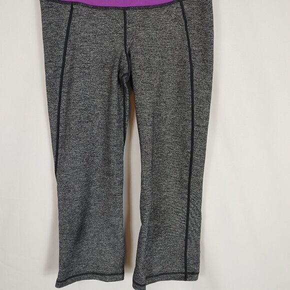 Lululemon Women’s Split Calf Leg Crop Capri Yoga Pants Size 4 Gather And Crow Gr - Picture 2 of 8